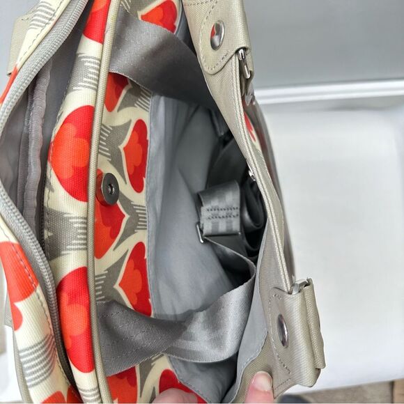 PPB Petunia Pickle Bottom Glazed Sashay Satchel Brittany Blooms diaper bag. - Picture 8 of 9